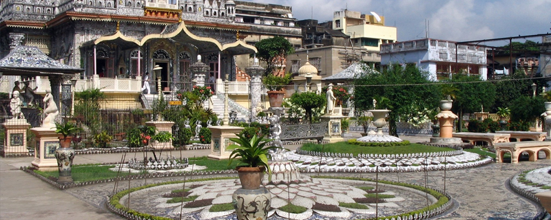 Pareshwanath Temple 